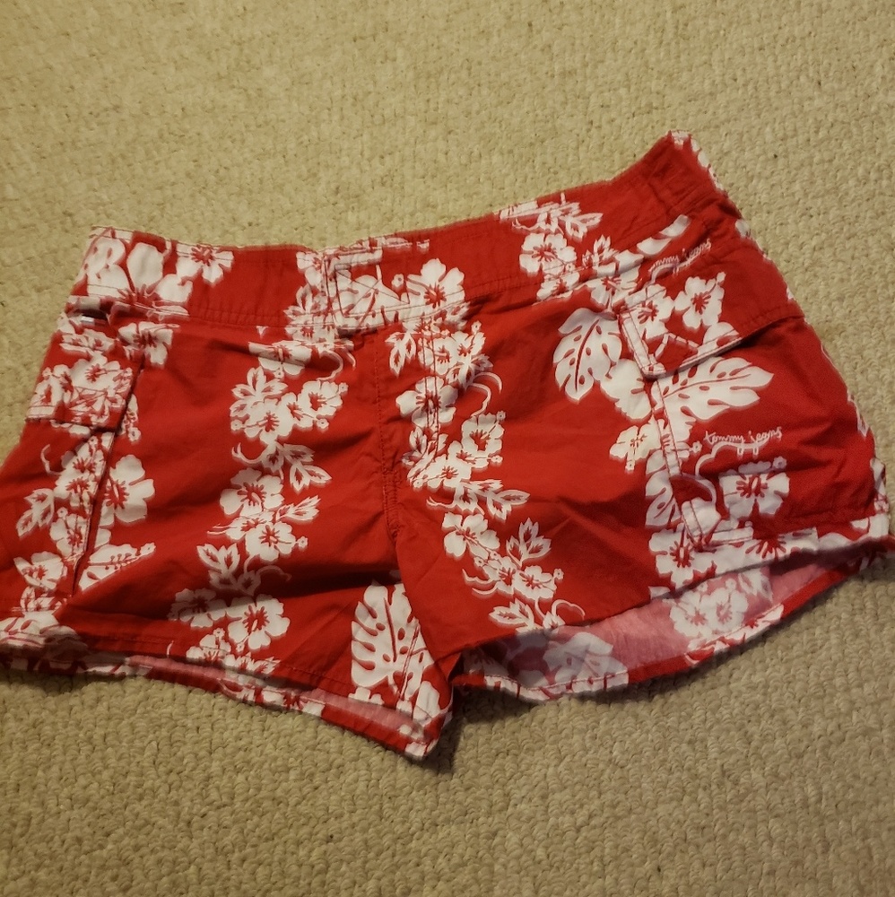 Tommy Hilfiger red board shorts size 11